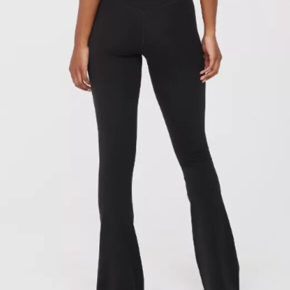 OFFLINE By Aerie Real Me Xtra Bootcut Legging - Picture 2 of 2